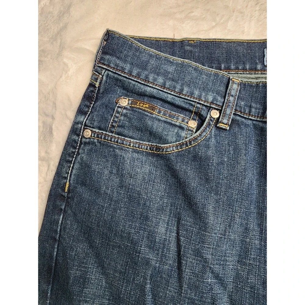 Lee Jeans Men 34x30 Blue Premium Select Classic Fit Straight Leg